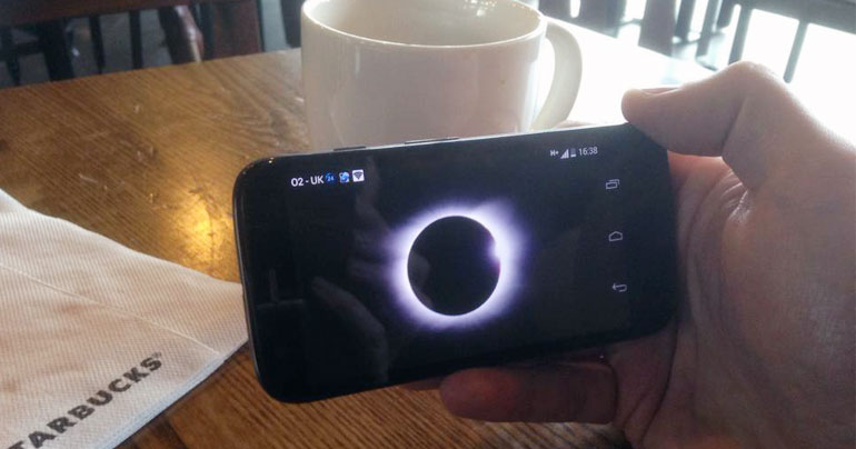 Zuckerberg ‘delighted’ as everyone watches Solar Eclipse on Facebook