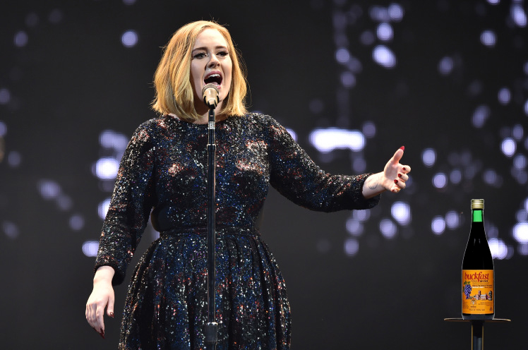 Adele wows SSE Arena with special Belfast version of ‘Hello’ entitled ‘Bout Ye’