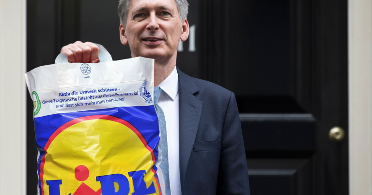 Austerity fears deepen as Hammond delivers budget in Lidl bag