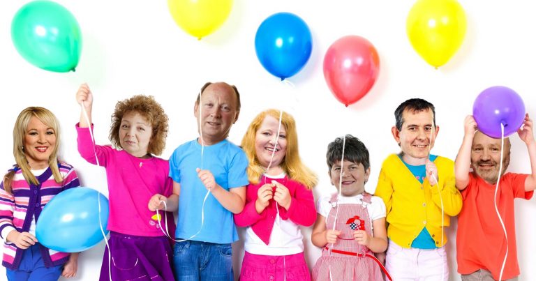 NI politicians celebrate the 1st birthday of their free wages